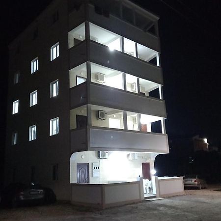Md Apartmani Canj Ngoại thất bức ảnh