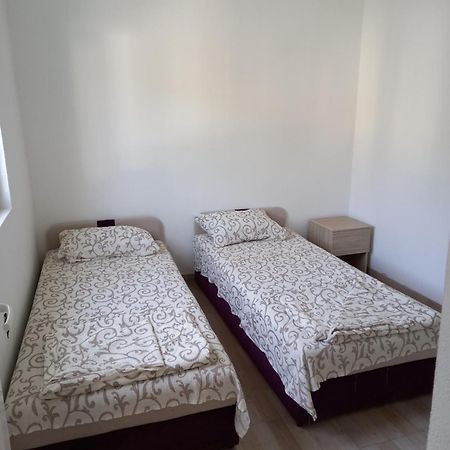 Md Apartmani Canj Phòng bức ảnh